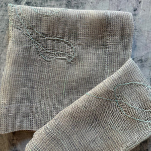 Linen napkin with embroidery Tinita 50 x 50 cm